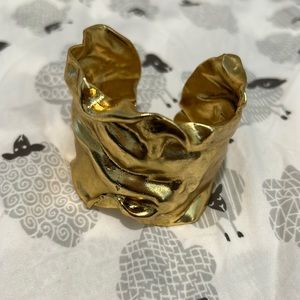 Karine Sultan Cuff